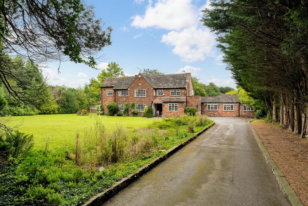 Plot for sale in Hale Road, Hale Barns, WA15